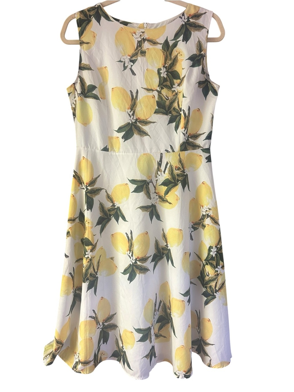 Sleeveless Lemon-Print Mini Dress in White and Yellow